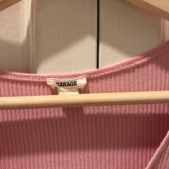 Top - Picture 4 of 5